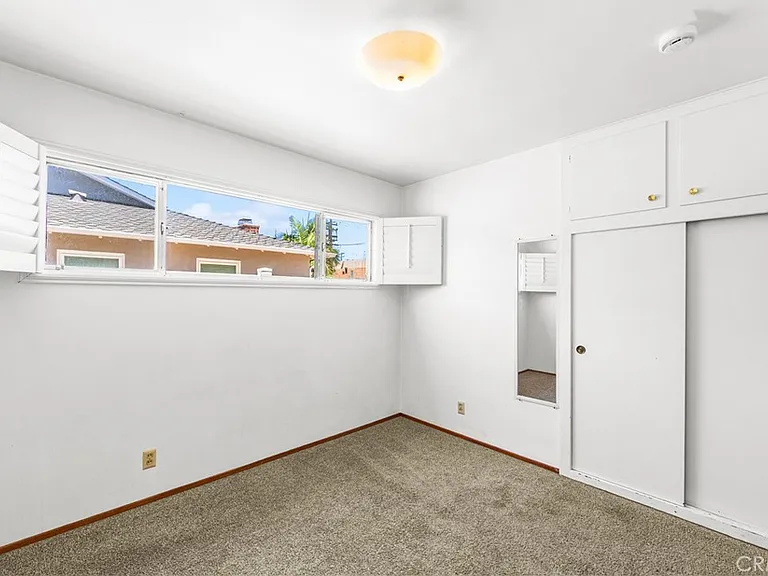 454 N Shattuck Pl — Photo 20