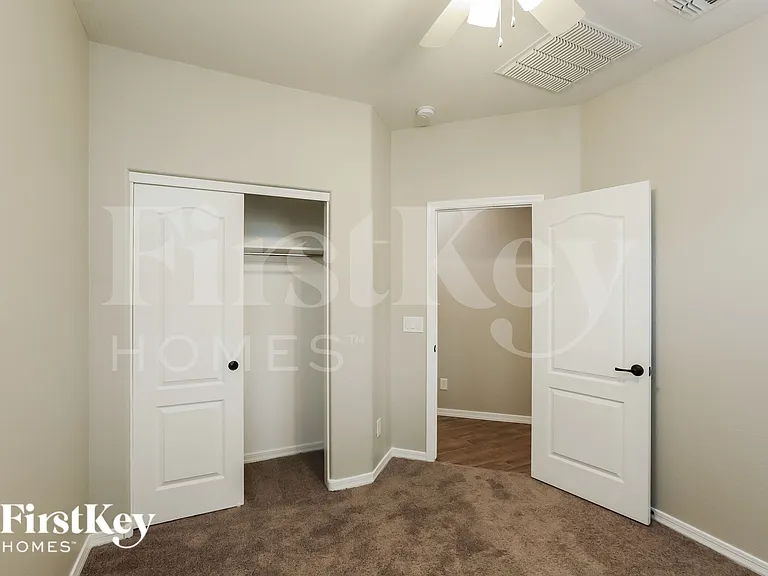 19748 W Devonshire Ave — Photo 14