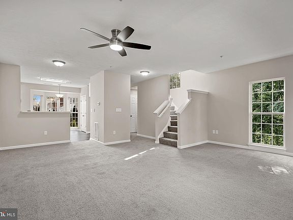 4th image of 139 Heather Stone Way