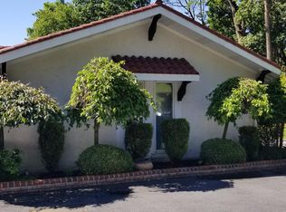 1709 Fox Hunt Ln #B, Harrisburg, PA 17110