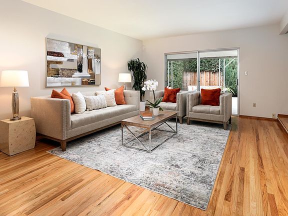 4th image of 10195 Avocado Pl