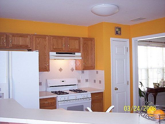 Kitchen - Color is not Grey