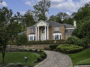 42 Kanouse Ln, Montville, NJ