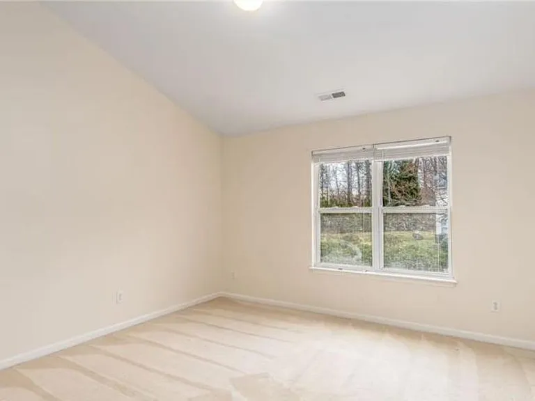 9 Blue Stone Ln — Photo 9