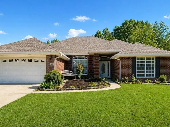 220 Cedar Mdw, Maylene, AL 35114