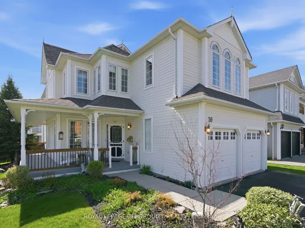 20 Selkirk Dr, Whitby, ON L1M 2E6