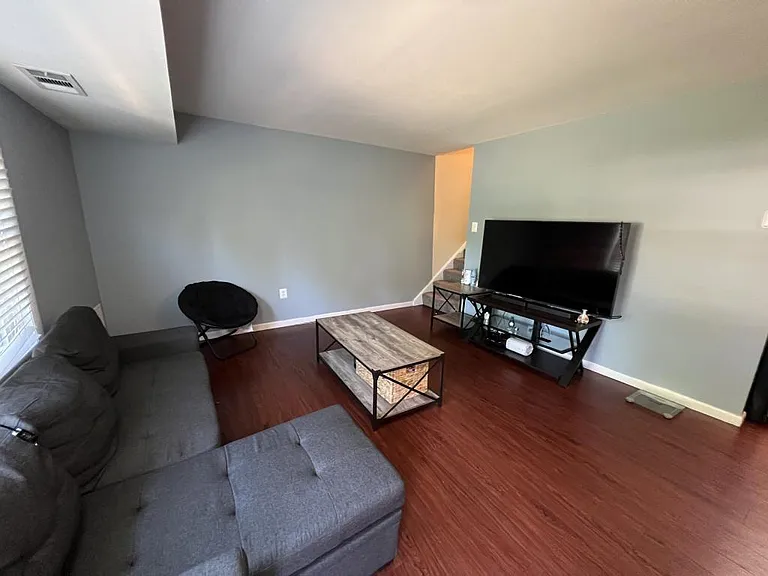 9220 Bridle Path Ln #K — Photo 4