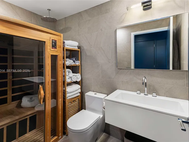 6800 Indian Creek Dr #4D — Photo 31