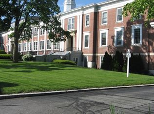 1475 Massachusetts Ave APT 342, Lexington, MA 02420