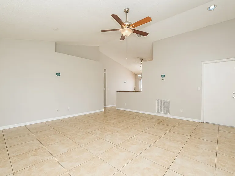 1402 Dew Bloom Rd — Photo 5