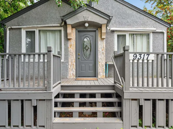 9317 112th Ave NW, Edmonton, AB T5G 0G5