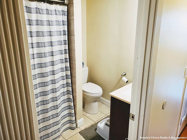 11 Vinal Ave #3A — Photo 7