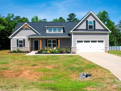 205 Spring Creek Dr, Mount Holly, NC, 28120