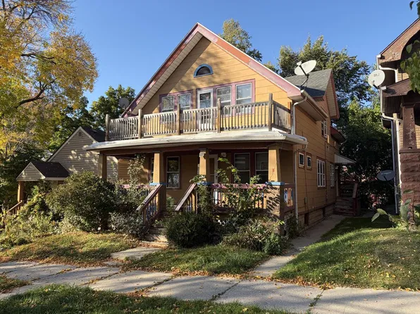 3836 W Mt Vernon AVENUE, Milwaukee, WI 53208