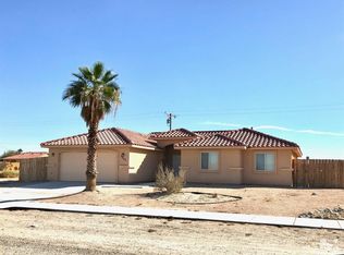 1523 Arctic Ave, Thermal, CA 92274