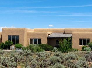 5 Gina Ln, El Prado, NM 87529