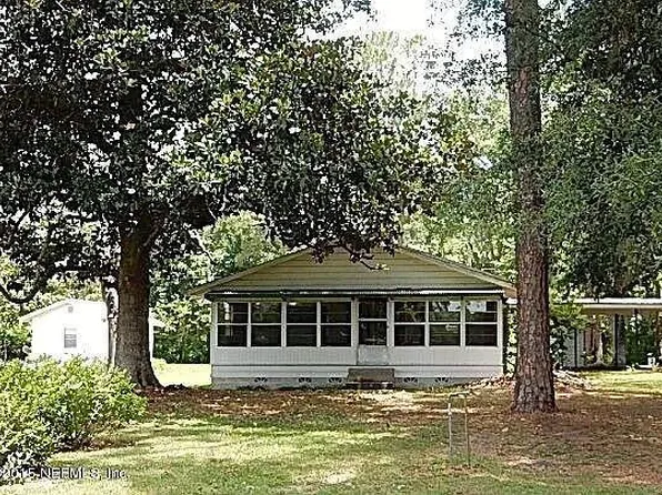 146 LAKE SHORE Terrace, Interlachen, FL 32148