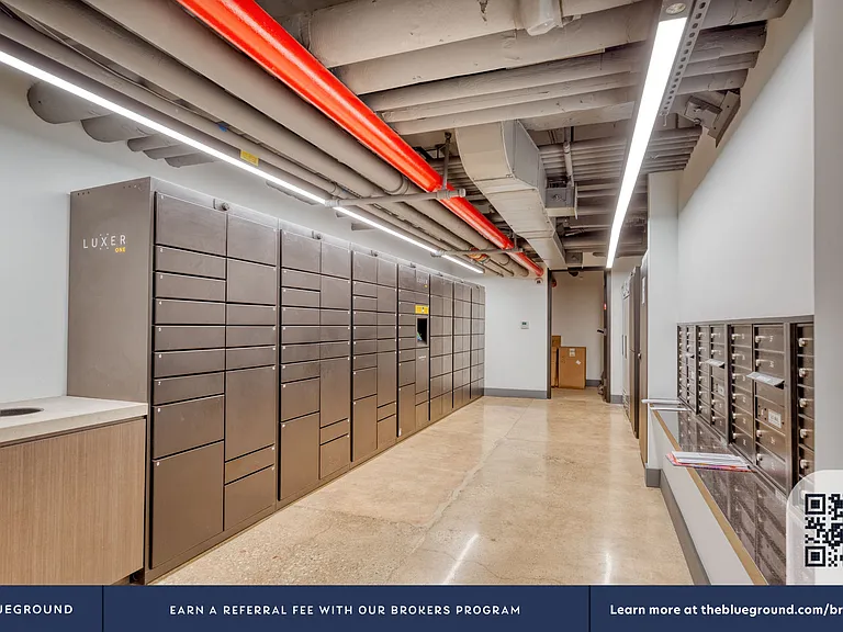160 E 48th St #12M — Photo 25