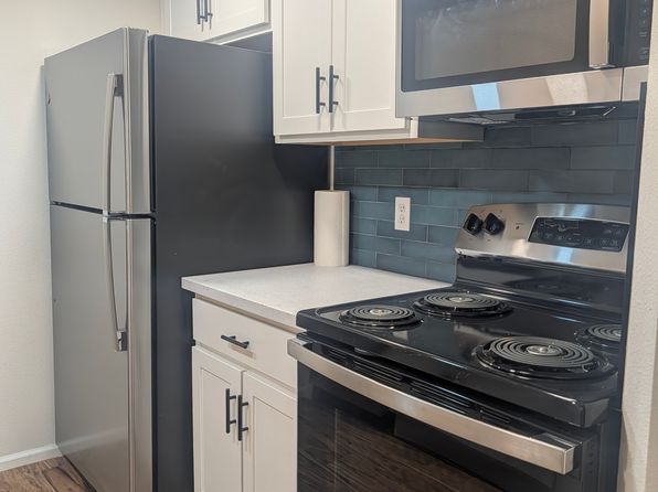 6108 Habitat Dr APT 2