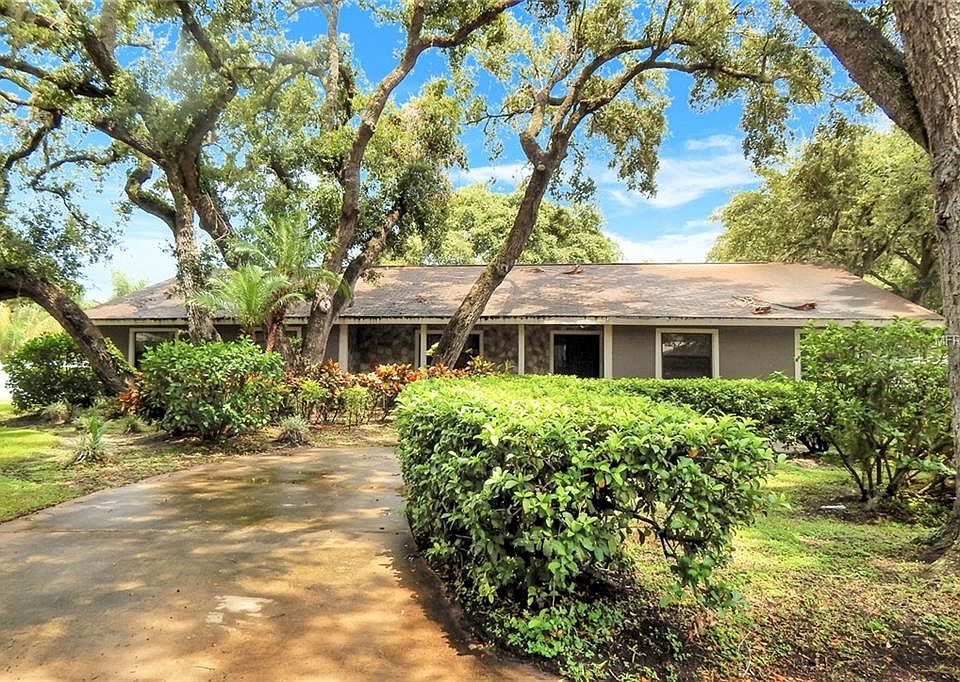 1st image of 1709 King Arthur Ct