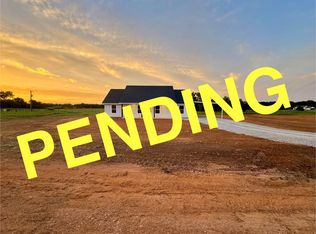 613 Elm Tree Ct, Poolville, TX 76487