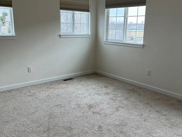 818 S Terry St #70 — Photo 5
