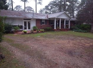 551 Wildwood Ln, Thomasville, GA 31792