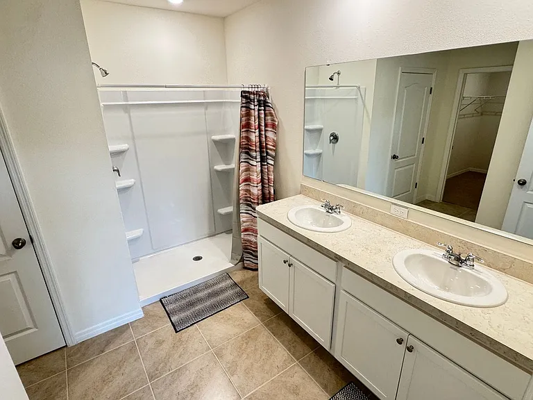 939 Stockport Dr — Photo 16