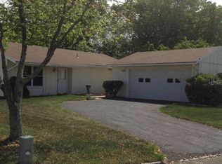 38 Haddon Rd #C, Monroe Township, NJ 08831