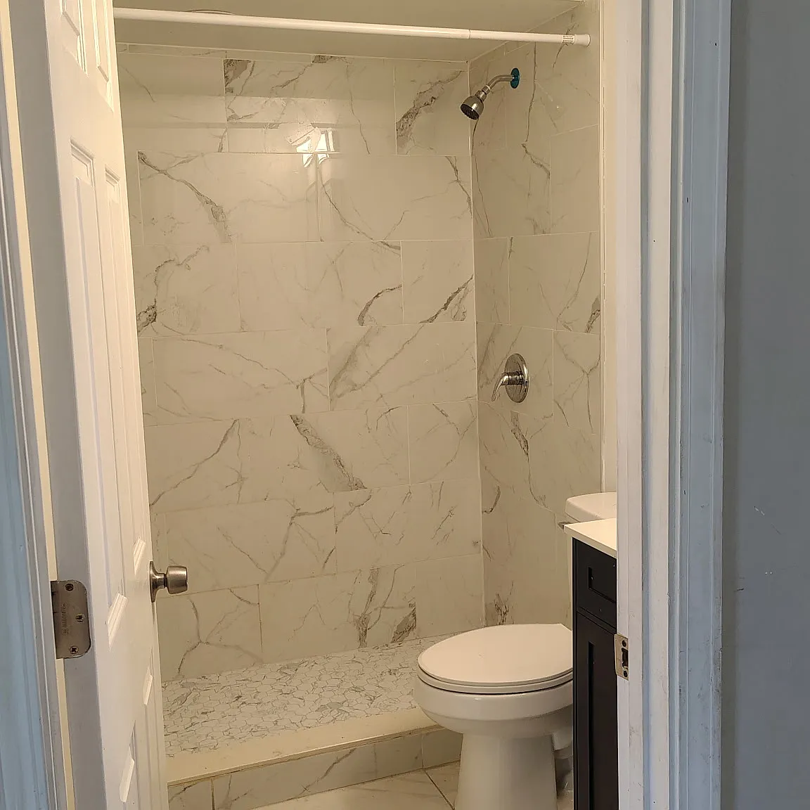 2 bed, 890 sqft, $850 — Photo 3