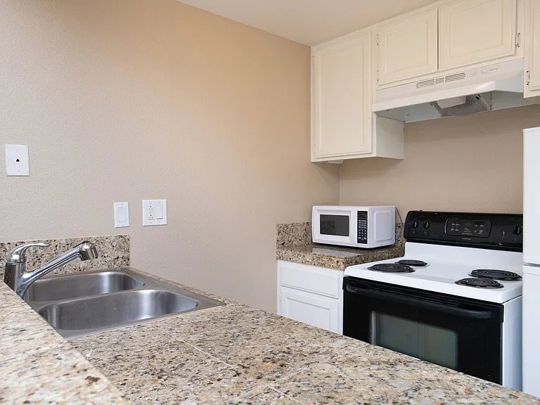 73355 Guadalupe Avenue — Photo 62