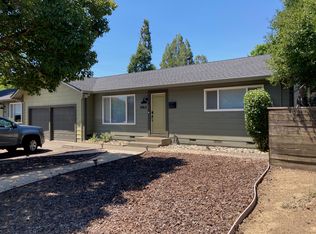 816A Fitch St, Healdsburg, CA 95448