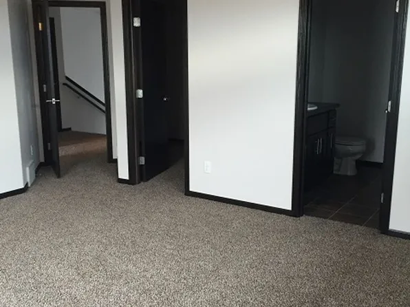 1908 41st St S, Moorhead, MN 56560