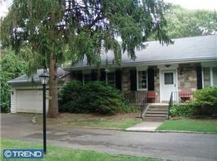 2044 Bethel Rd, Lansdale, PA 19446