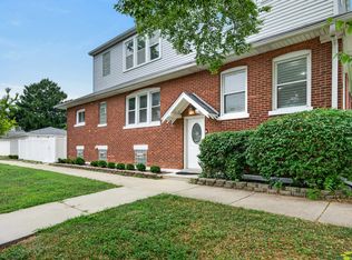 1147 Wesley Ave, Oak Park, IL 60304