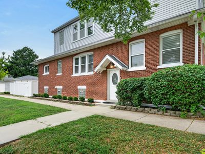 1147 Wesley Ave, Oak Park, IL, 60304
