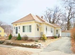 61 Bevier St, Springfield, MA 01107