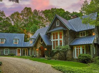 173 Lake Sequoyah Dr, Highlands, NC 28741