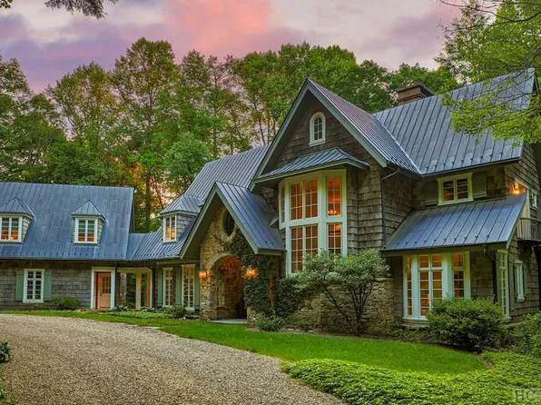 173 Lake Sequoyah Drive, Highlands, NC 28741