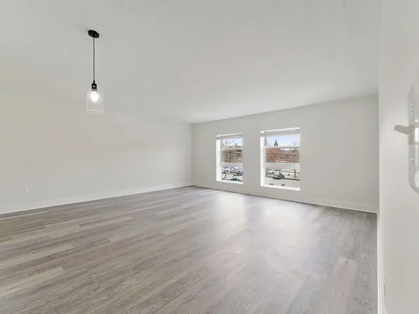 Whitney on Spring, 31 Spring St #G-308, Watertown, MA 02472