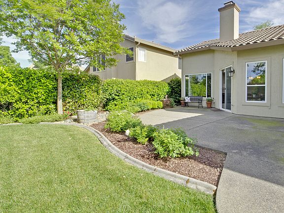 5th image of 3931 Ironwood Dr