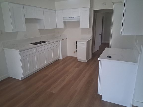 4th image of 5743 Lake Lindero Dr