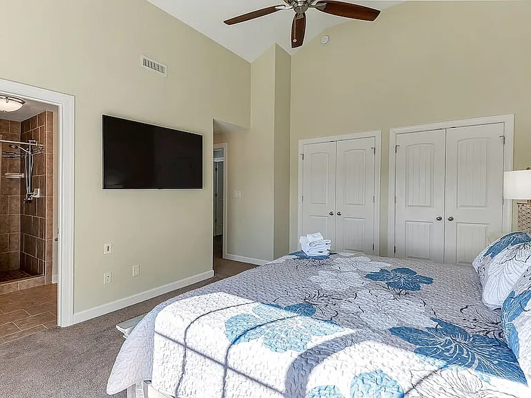 Smart TV to enjoy streaming your favorite apps! Full bath included with plenty of closet space.
