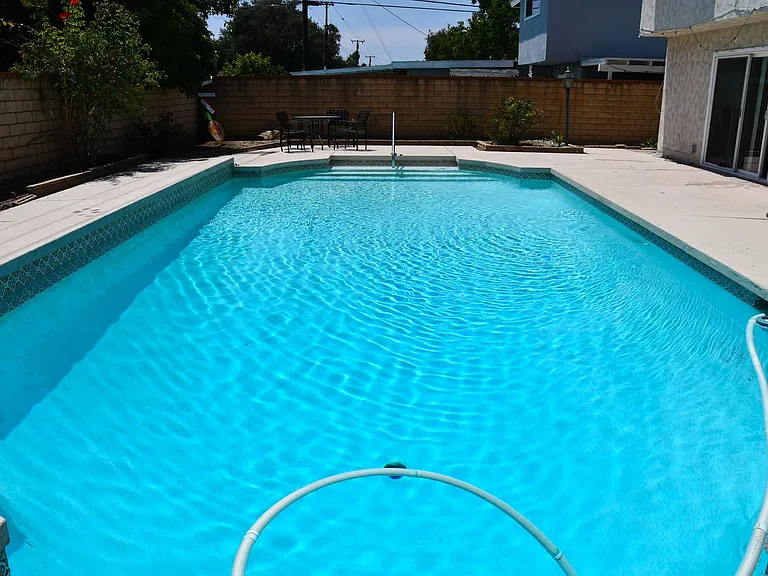 522 E Collins Ave — Photo 66