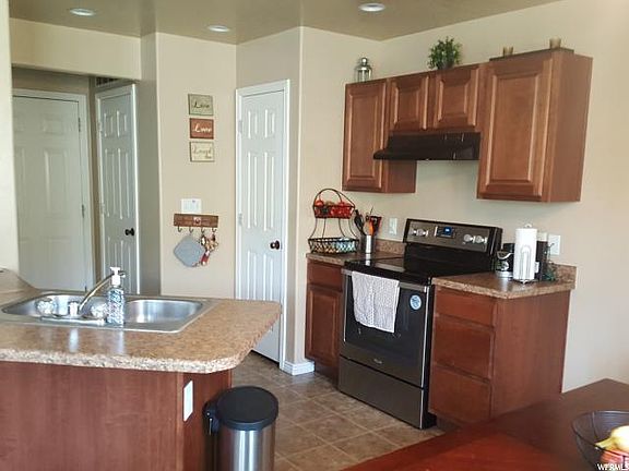 5th image of 1288 N Firefly Dr