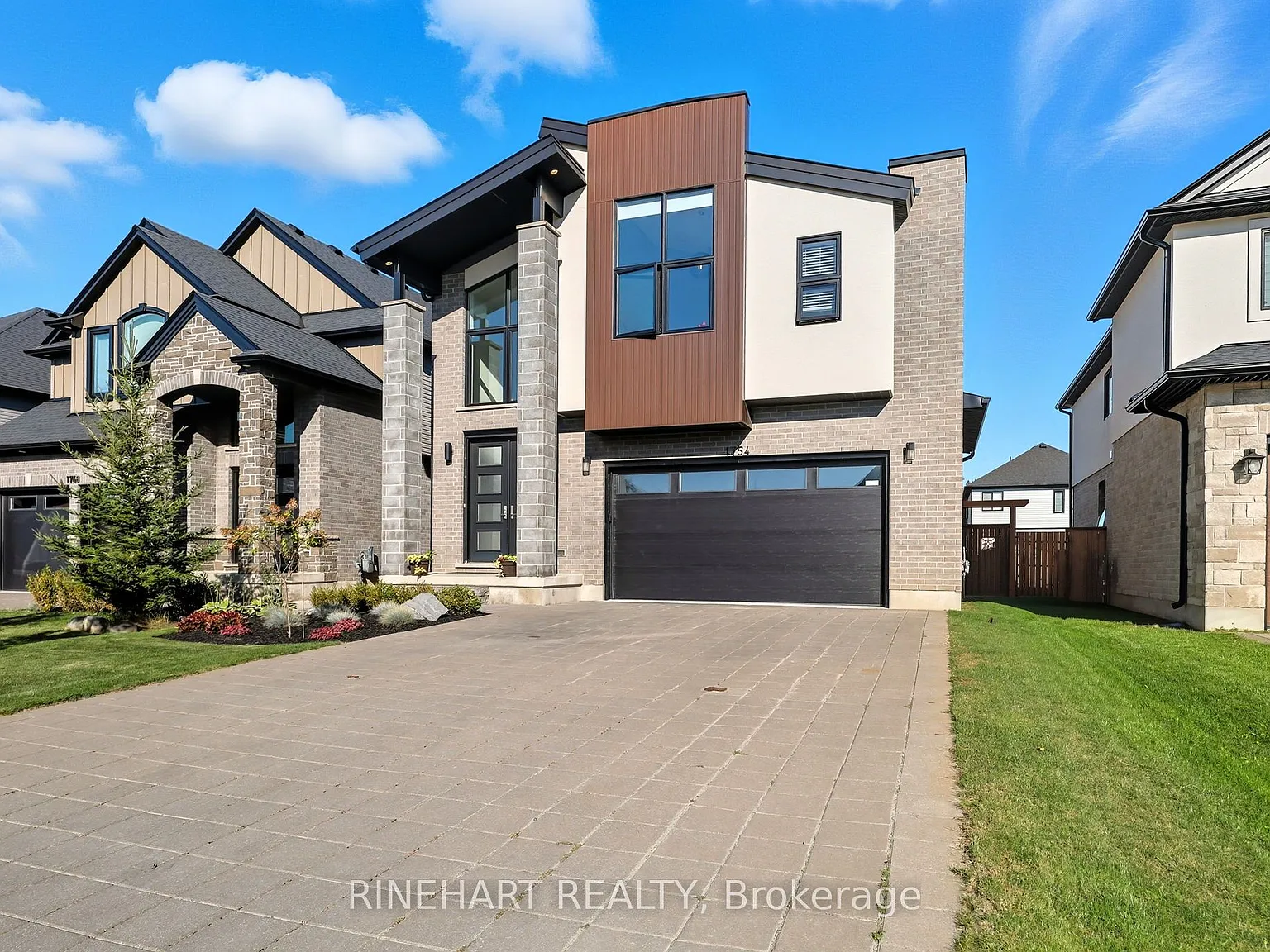 5 bed, $3,650 — Photo 1