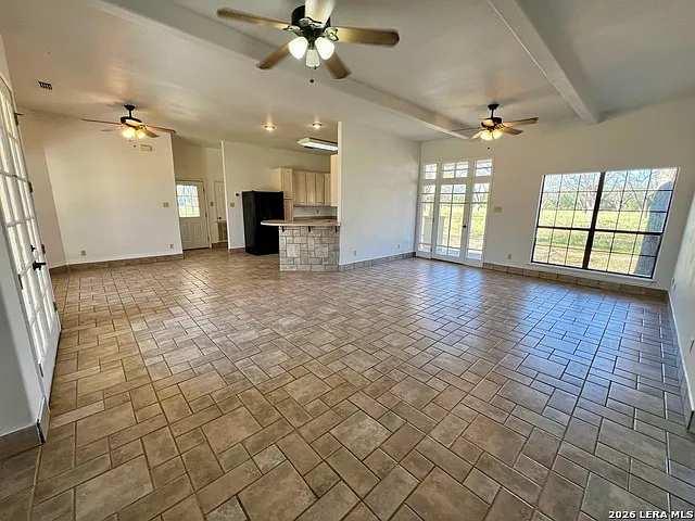 468 Weyrich Farms Rd — Photo 5