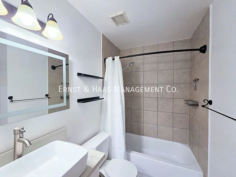 16850 Sierra Vista Way — Photo 18