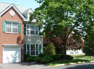 202 Well Sweep Rd, Whitehouse Station, NJ 08889