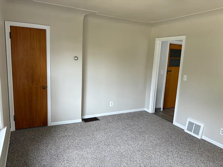 425 Lyon St NE #1 — Photo 23